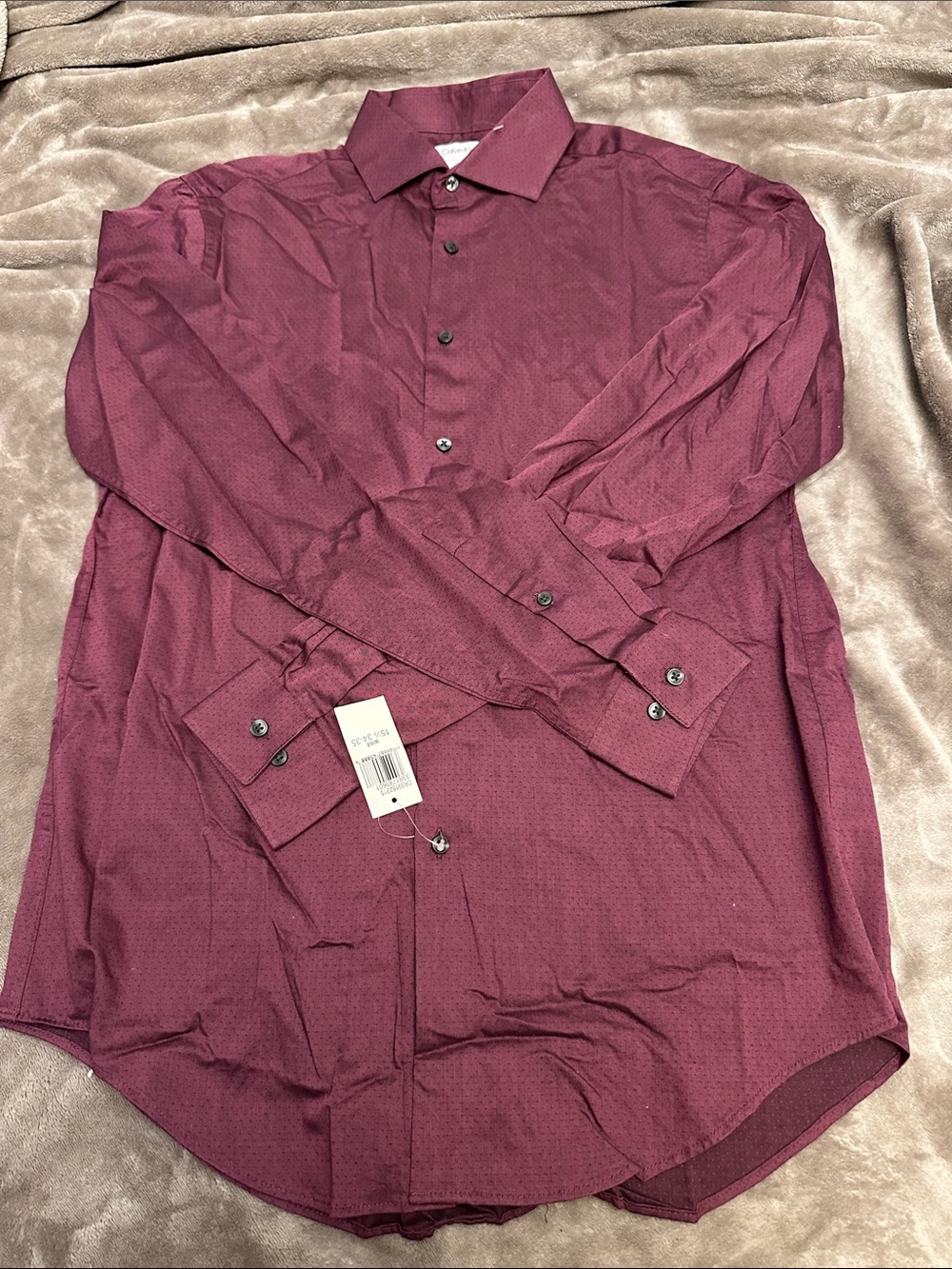 Calvin Klein Men's Dress Shirt in Burgundy Wine